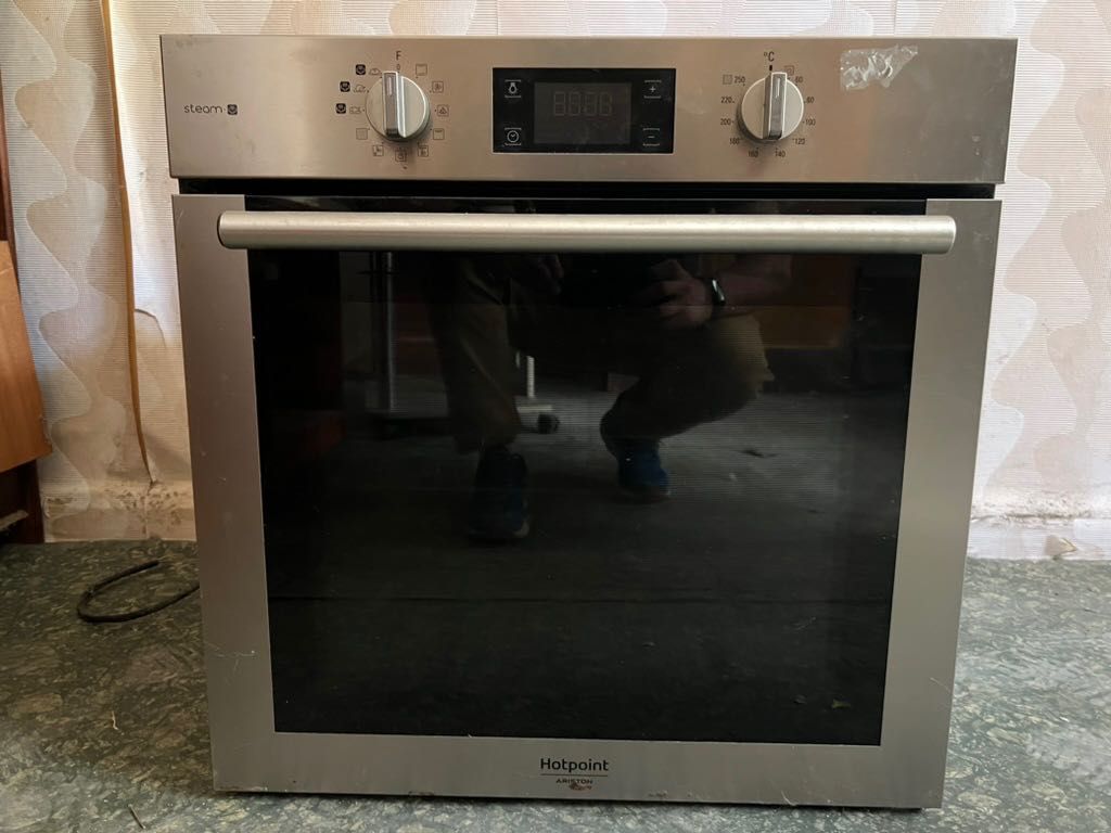 Фурна hotpoint ariston  FA4S841P IXHA