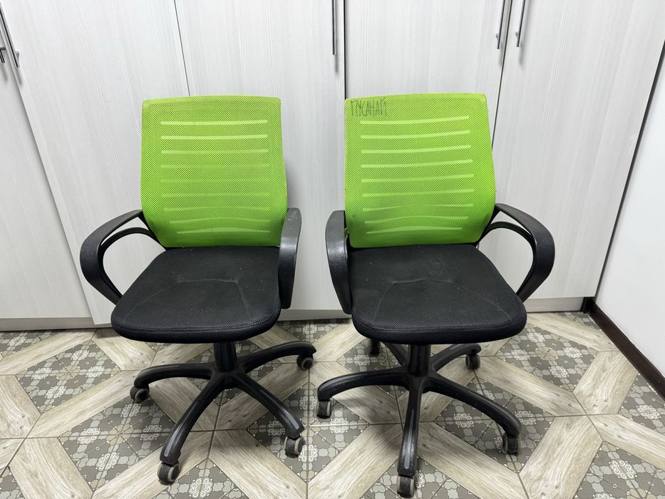 Офисные кресла распродажа