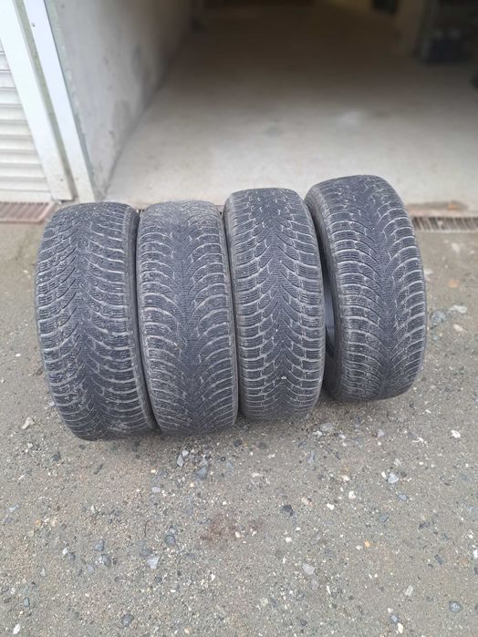 245/70/16 Зимни гуми
