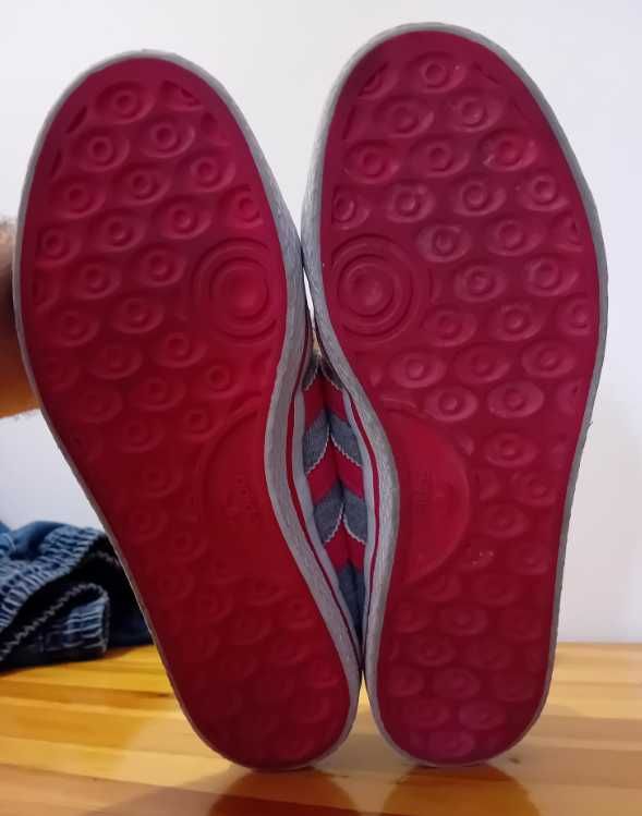 Оригинални кецове Adidas