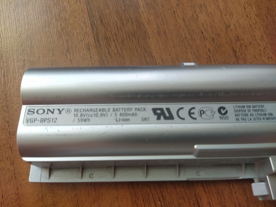 Продам батарею ноутбука sony
