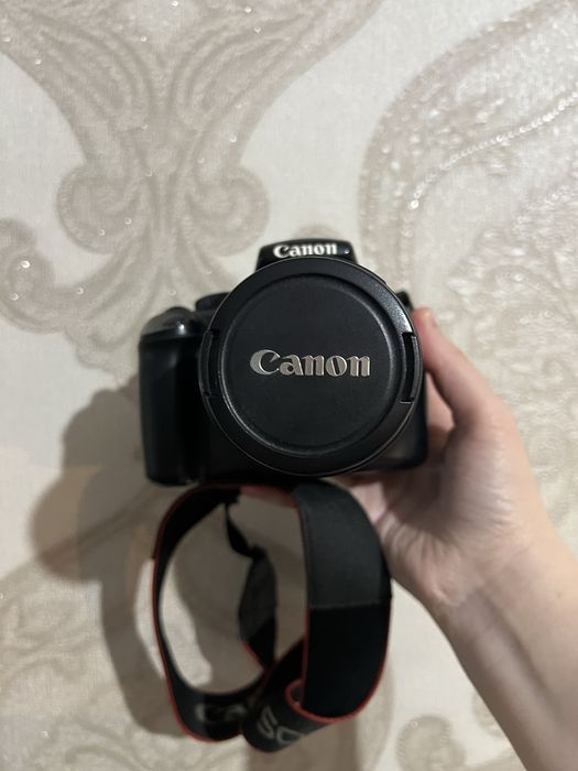 Canon eos 1100d в хорошем состоянии