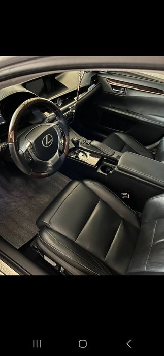 Lexus es250 продаётся