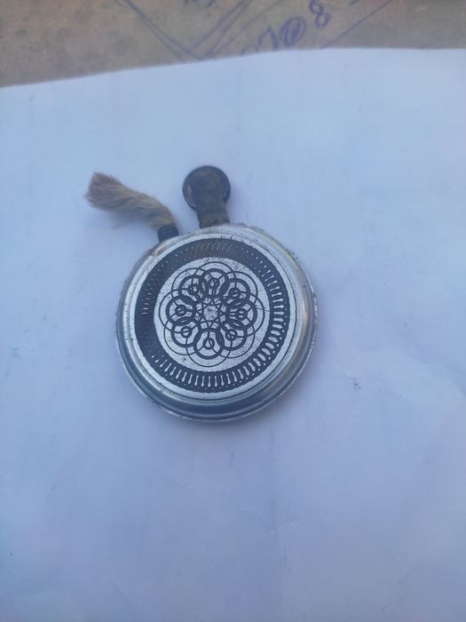 Продам зажигалку бензиновый старинный