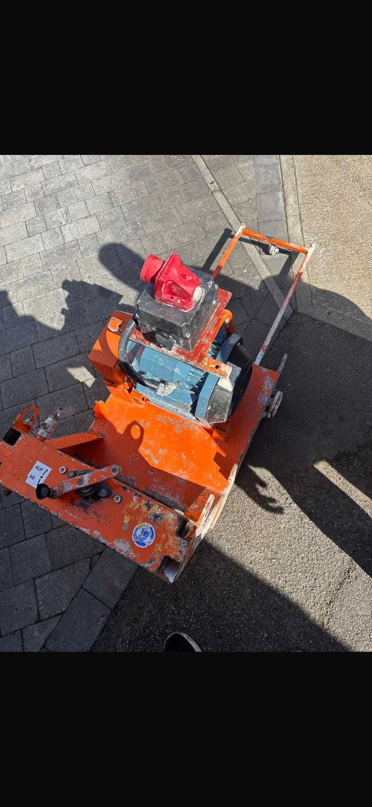 Taiat beton ,decupaje beton  pardoseli, decopertari