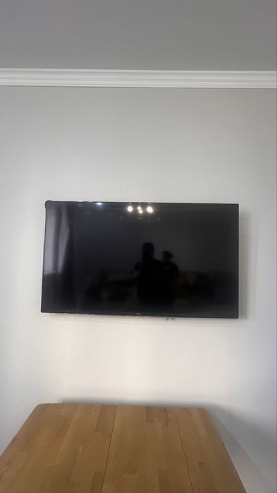 Срочно продам телевизор