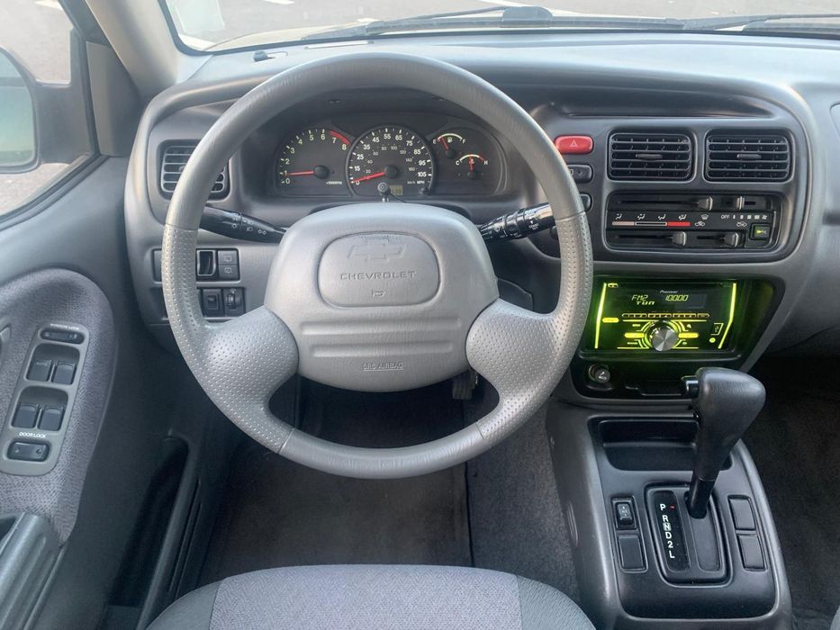 Suzuki Grand Vitara / Chevrolet Tracker 2.O benzina Automatik 79.OOO