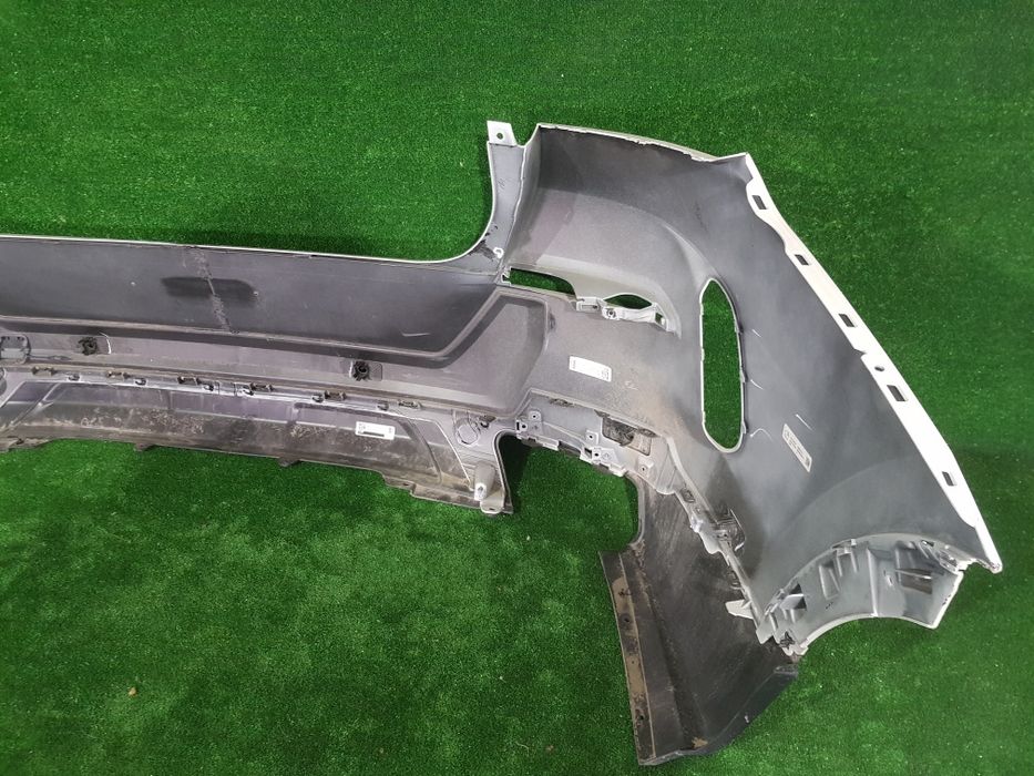 Bara spate BMW X6 G06 cu reparatie!