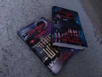 Две книги из новелл по игре Five nights at Freddy's