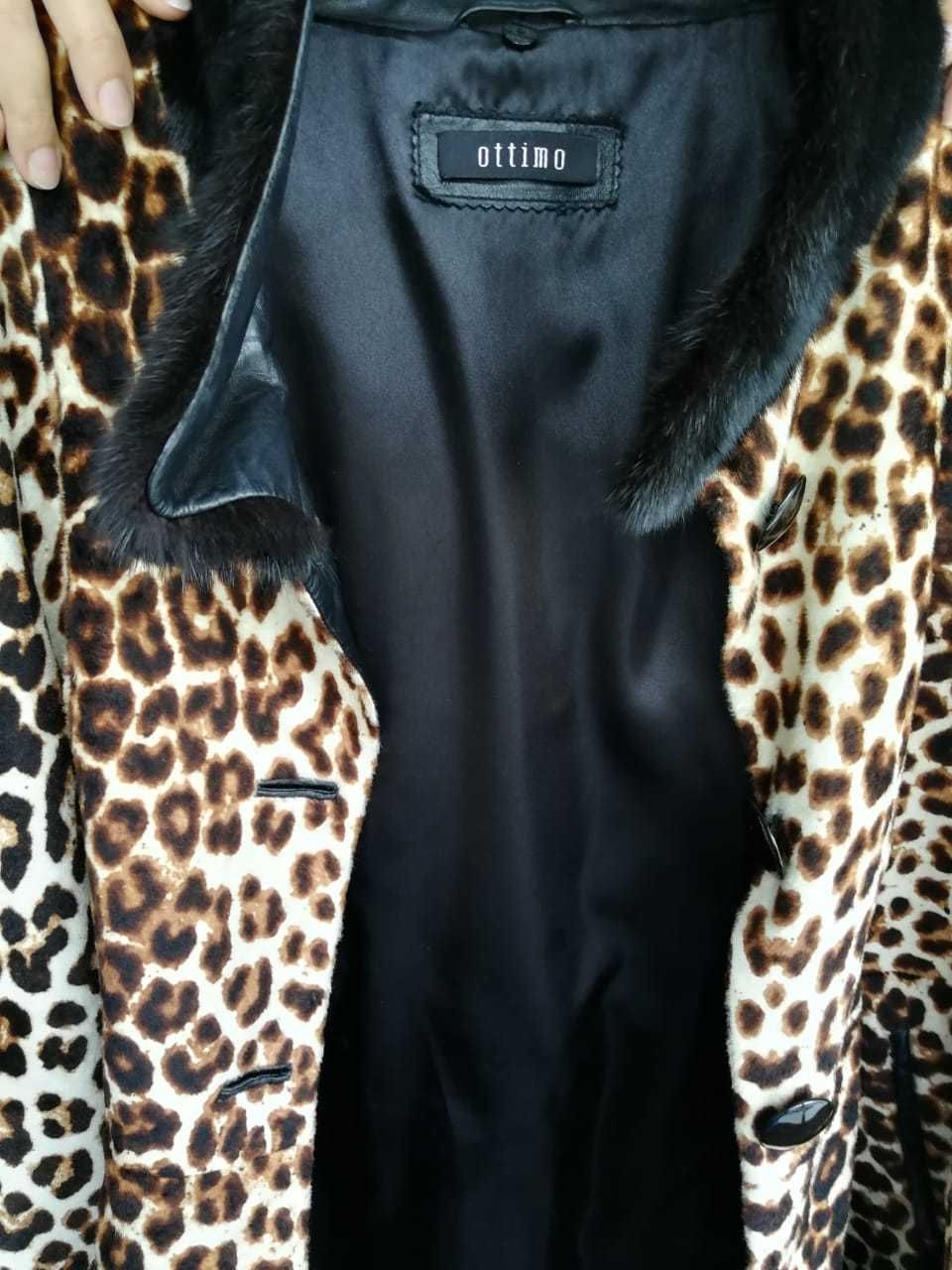 Шубка-курточка леопардового принта  из натур. меха