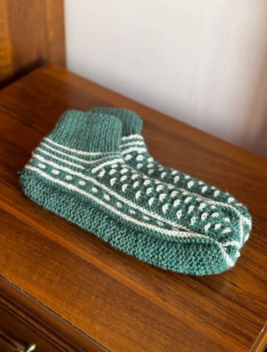 Мужские вязанные пинетки