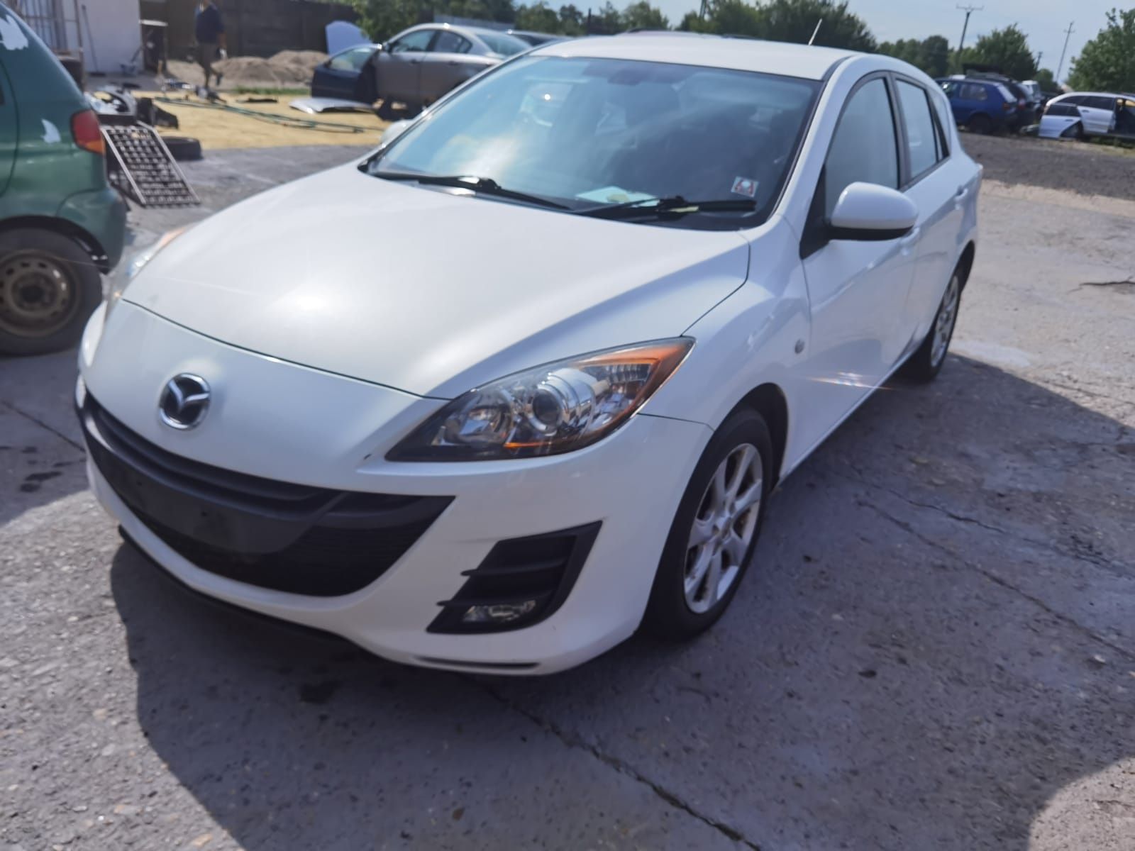 Dezmembrez Mazda 3 2010 1.6 D 2010