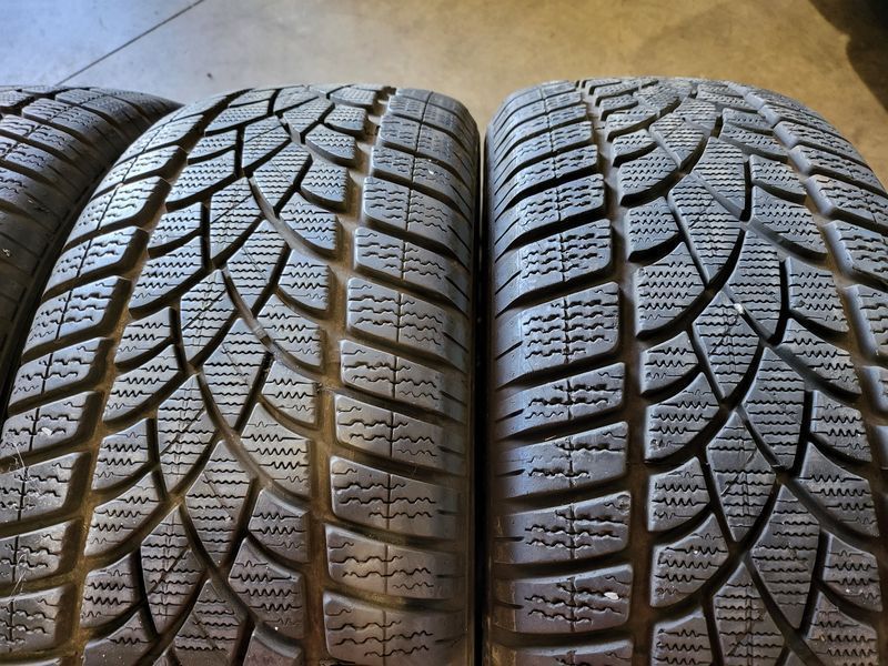235/50/19 DUNLOP 4бр