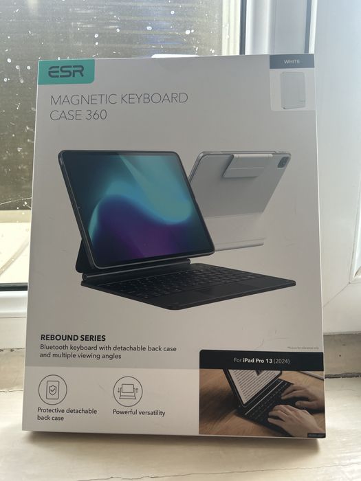 Apple iPad pro 13" 2024 magnetic magic keyboard