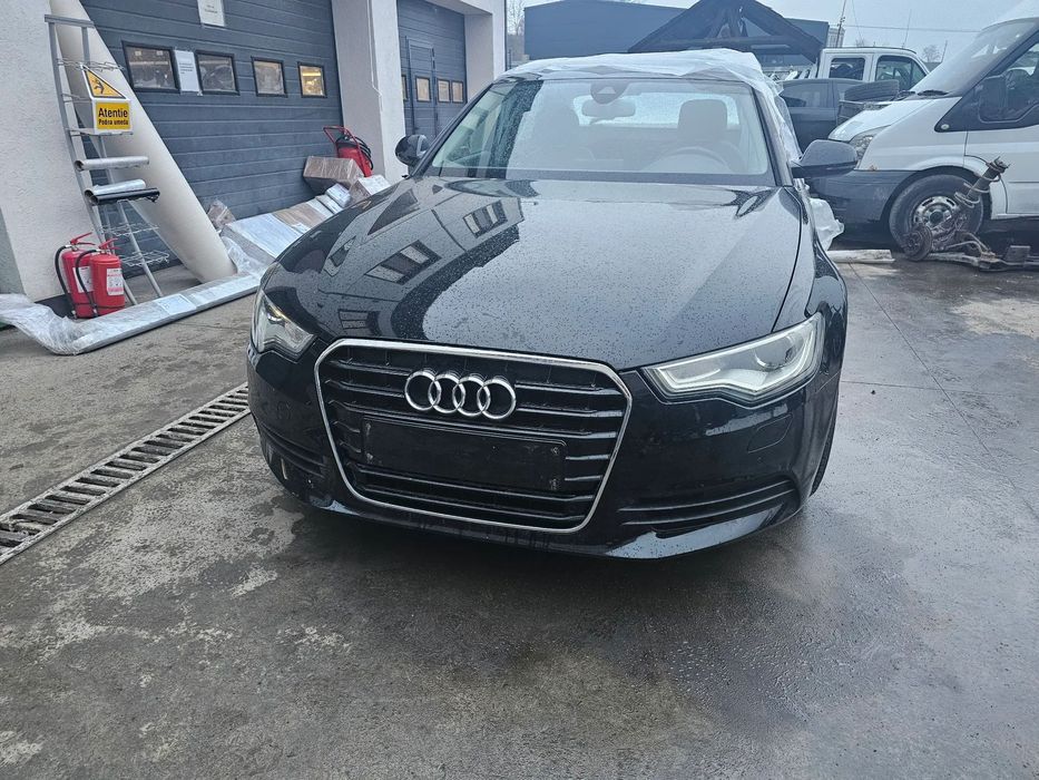 Dezmembrez Audi A6 C7 2.0 TDI CGL an 2014 116.000 km volan stanga