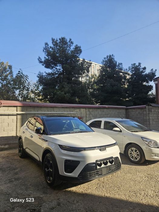 Enovate me 5 sotiladi