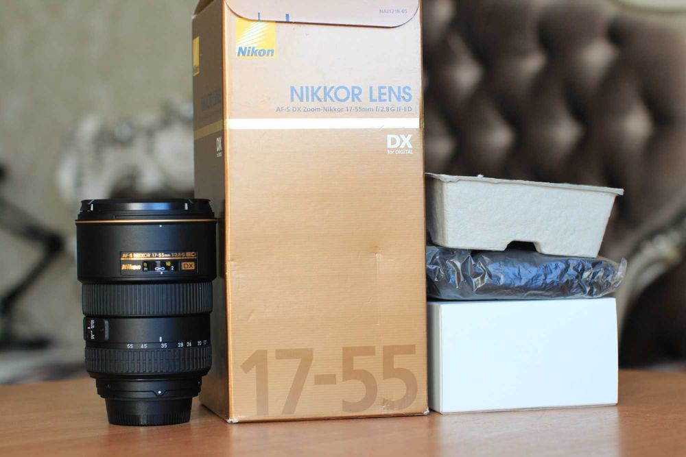 Фотообъектив светосильный Nikon AF-S DX Zoom-Nikkor 17-55 F/2.8G IF-ED