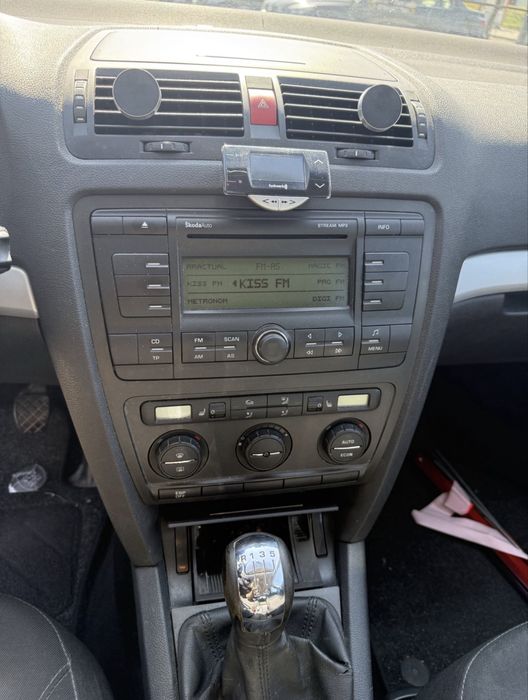plansa bord skoda octavia 2 dezmembrari vw skoda