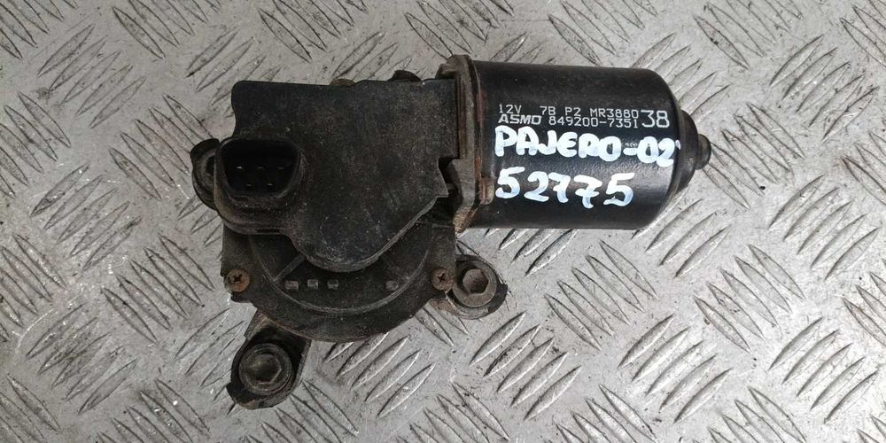 Моторче предни чистачки Mitsubishi Pajero 3.2DiD 2002г.