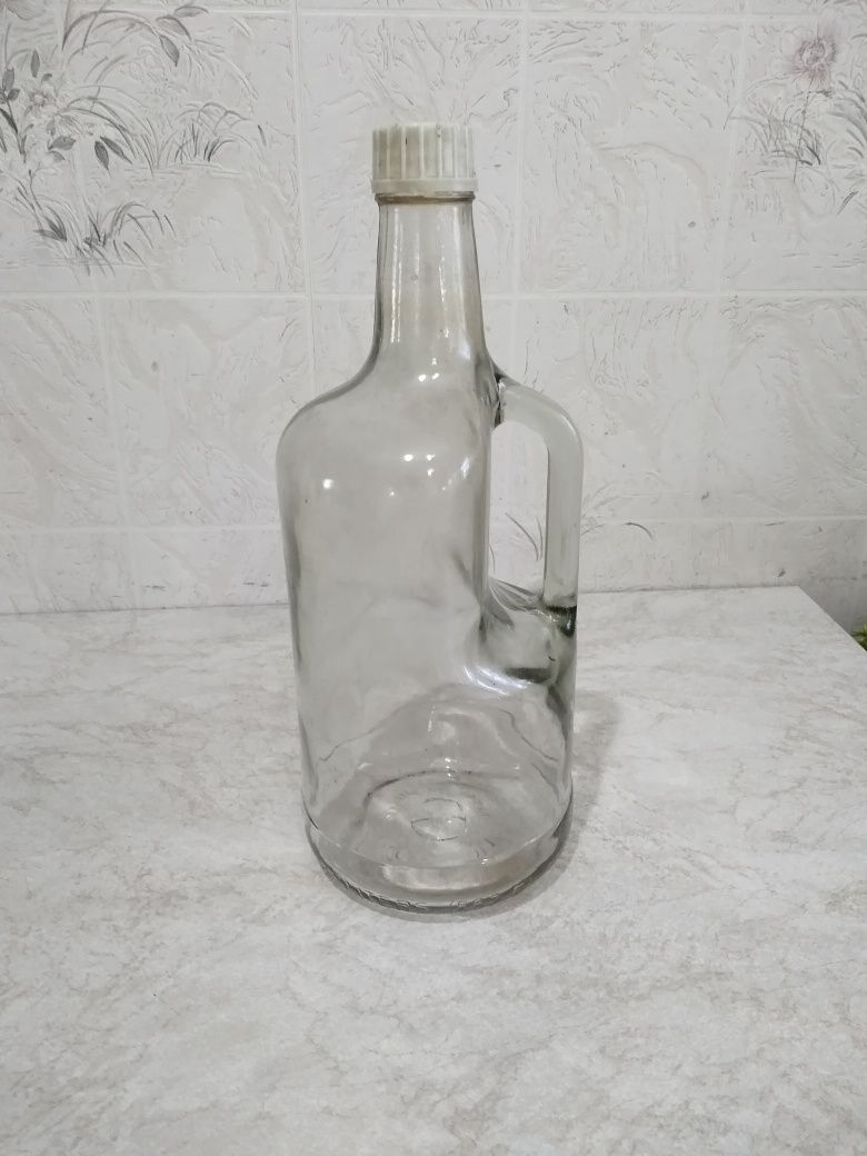 Бутылка 2-х литровая советская
