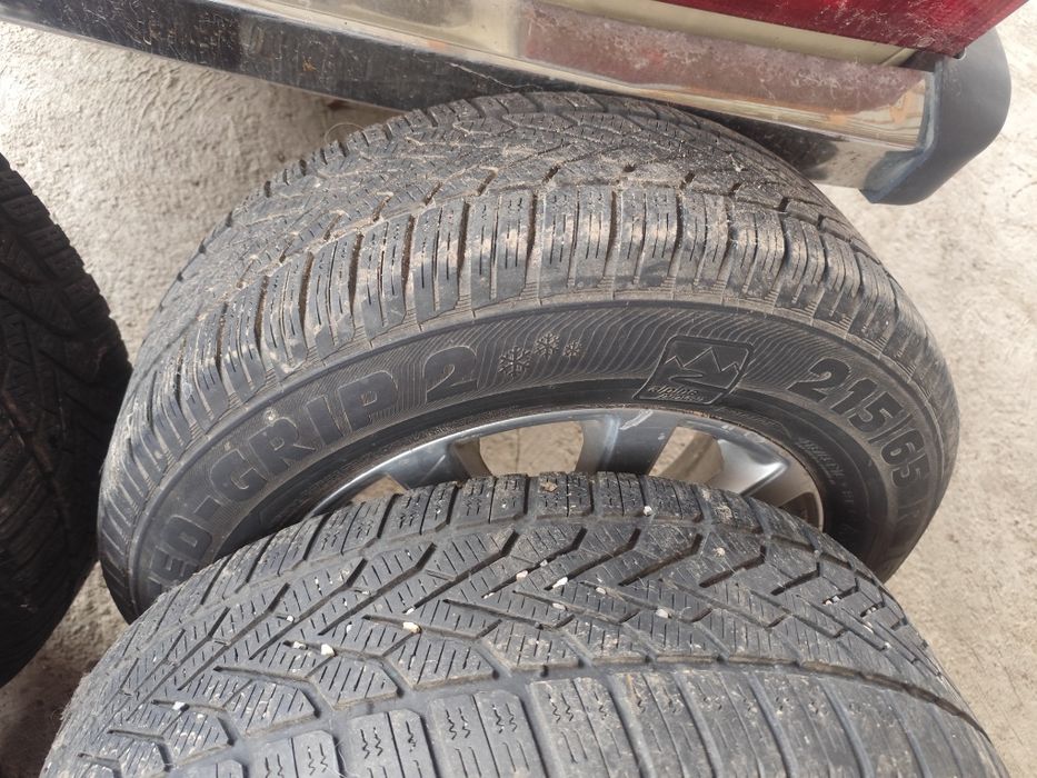 Set cauciuc de iarna 215/65 R 16