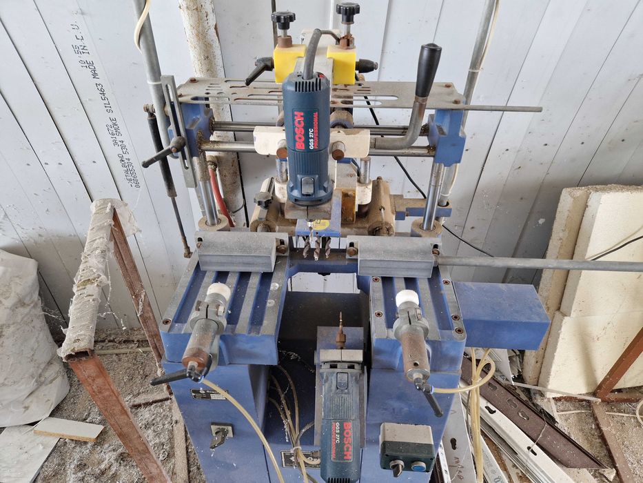 Машини за производство на дограма