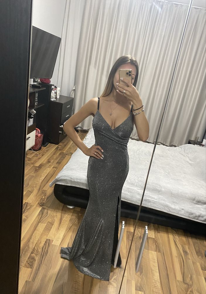 Официална брокатена рокля