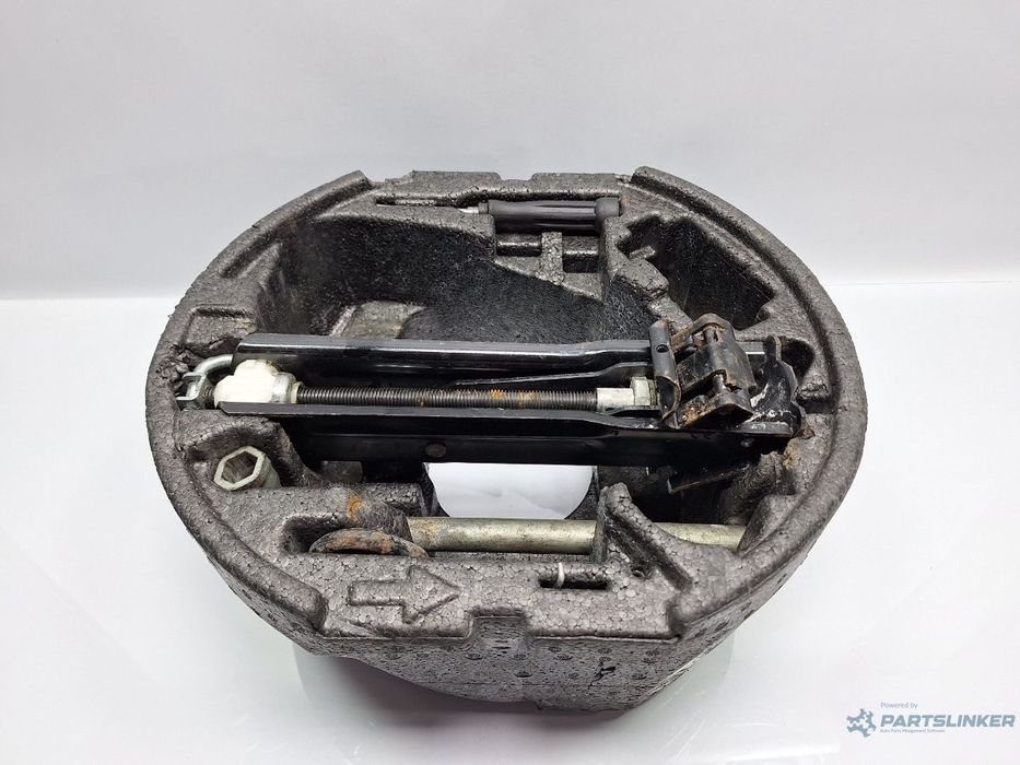 Trusa de scule roata rezerva SKODA SUPERB II Estate 3T5 2009 - 2015 TDI CBBB, CFGB 3T0012115 , 3AA011031B