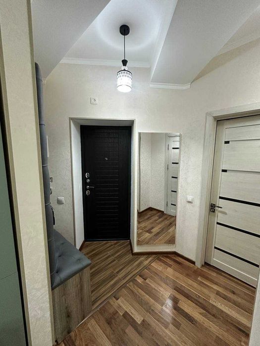 СРОЧНО продаётся 2 комнатная квартира Яшнабадский Район Azia house