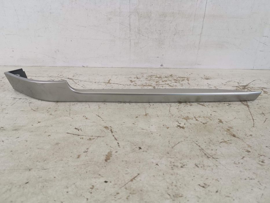 Орнамент задна броня Дясна / Ornament Zadna Bronya Dyasna Land Rover R