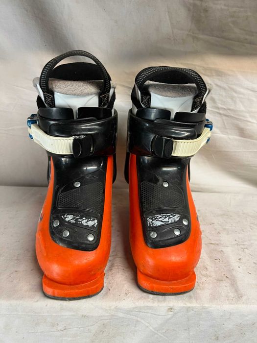 Clapari ski schi copii Tecnica marime EUR:26-27Mondo:16.5