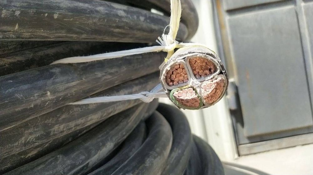 Metal Барча турдаги Мис  кабеллар 220 ва 380 волт