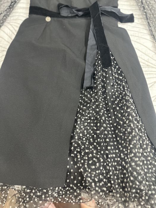 Вечернее платье черное в горошек