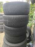 4бр. 215 50 17 Michelin всесезонни.