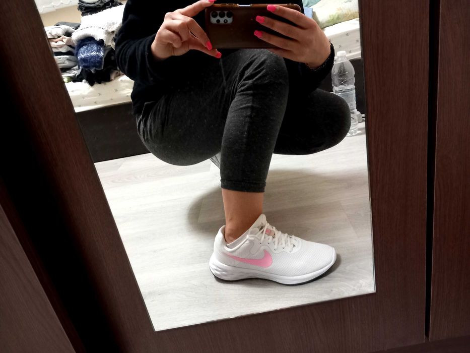 Дамски маратонки Nike revolution 6