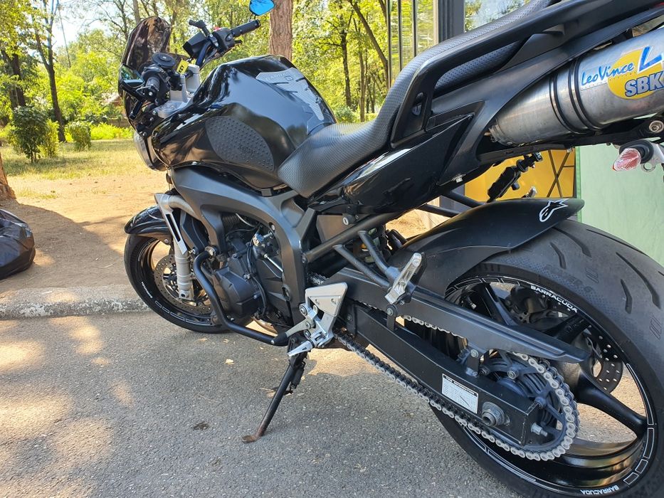 Yamaha FZ6-N S1 Black Edition