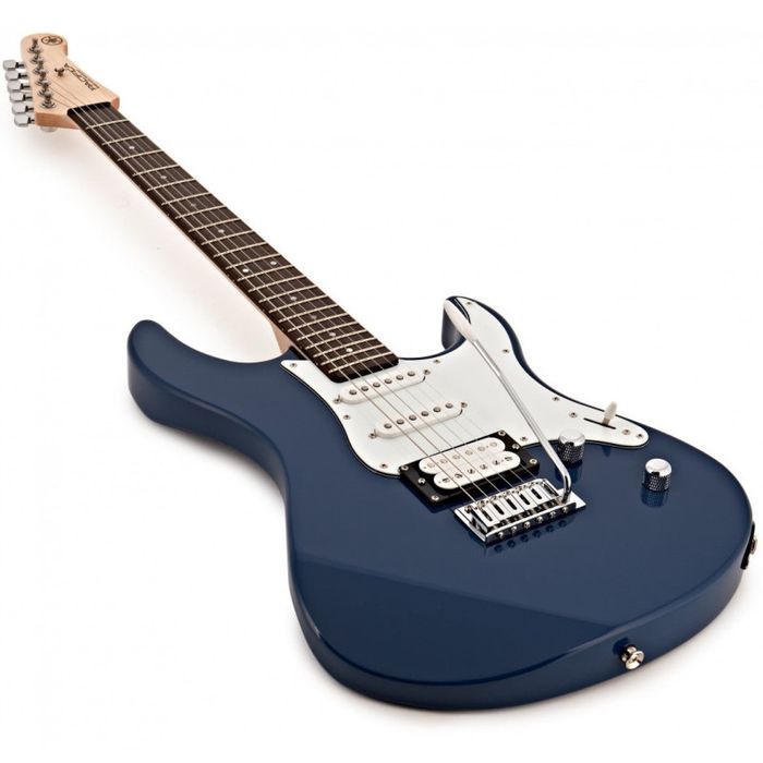 Электрогитара Yamaha Pacifica 112V
