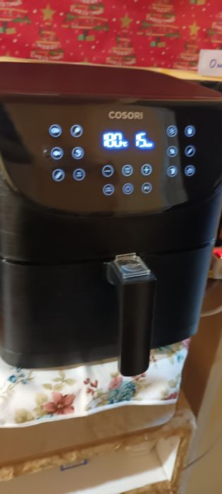 Продавам COSORI Fraer