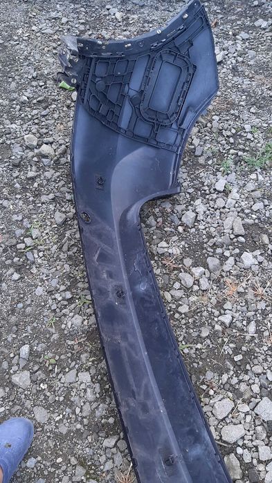 bara spate porsche cayenne