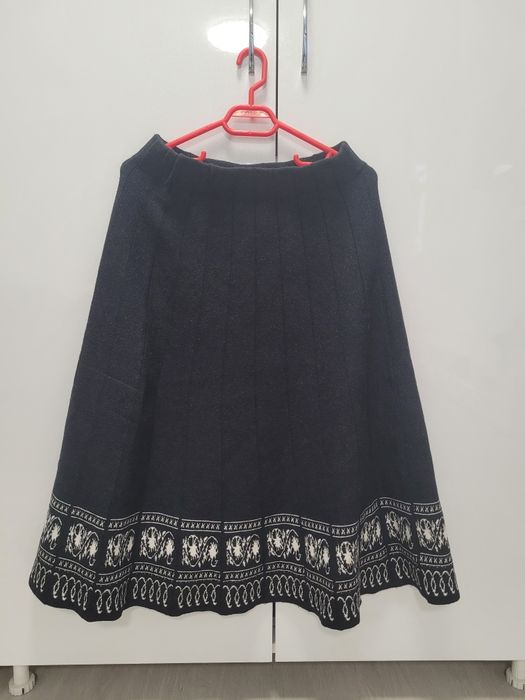 Fusta eleganta de iarna