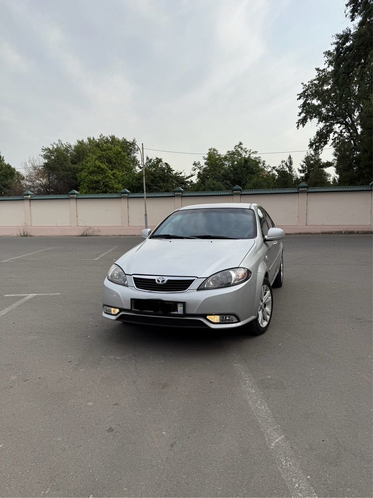 Chevrolet lasseti Jentra