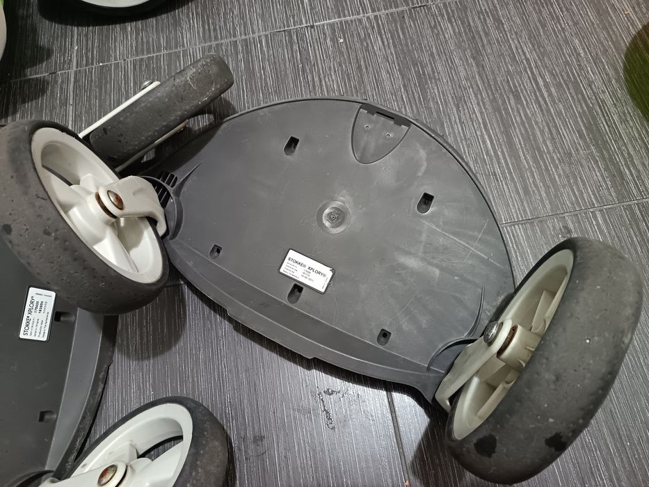 Vând roti stokke explory v2/ V3 cu tot cu placa