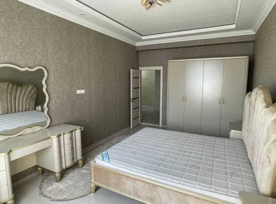 Квартира 105 кв.м (ор-р: ул. Нукусская, BMW-центр, Istanbul City)