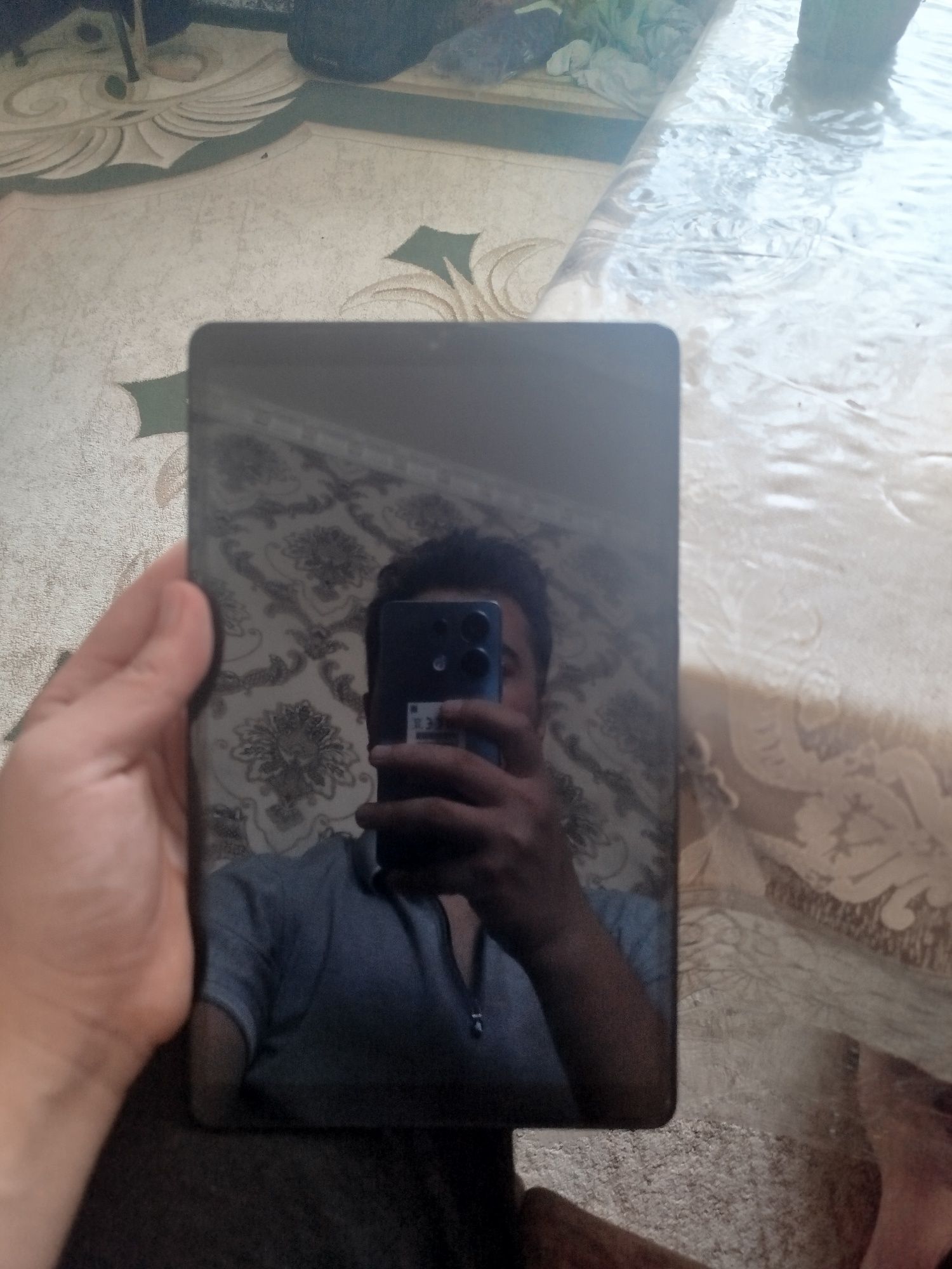 Samsung Tab A планшет сотилади