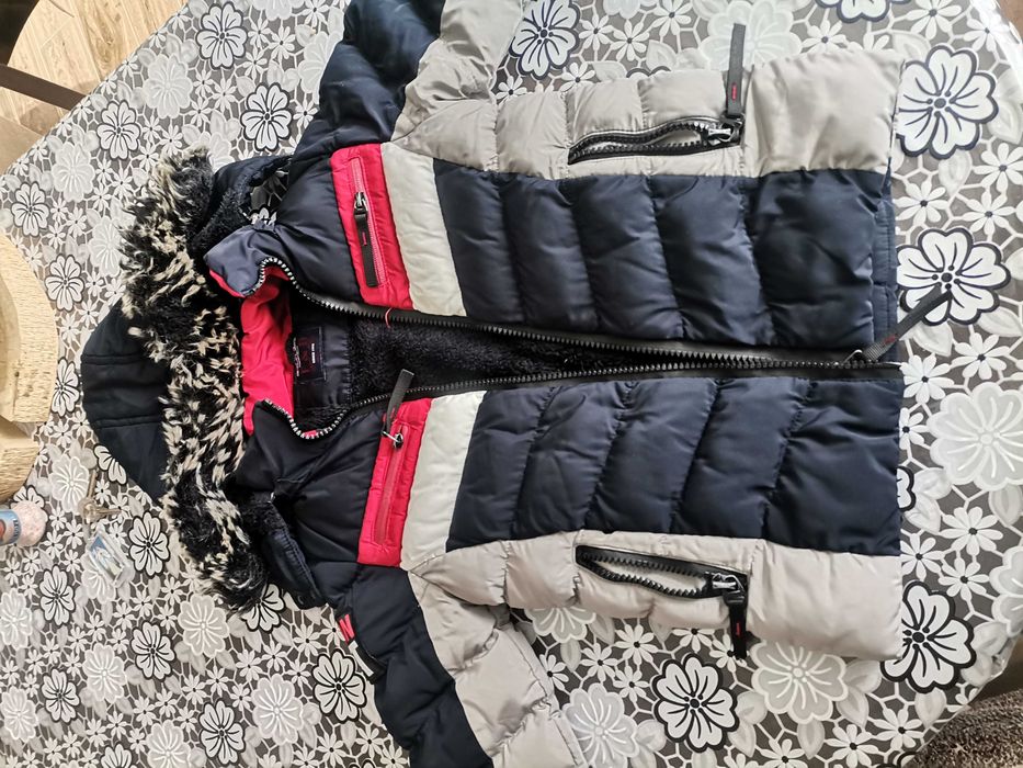 Детско зимно яке с качулка