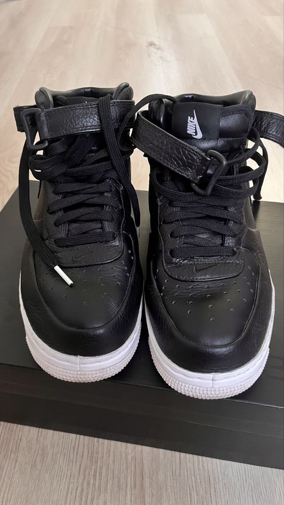 NikeLab Air Force 1