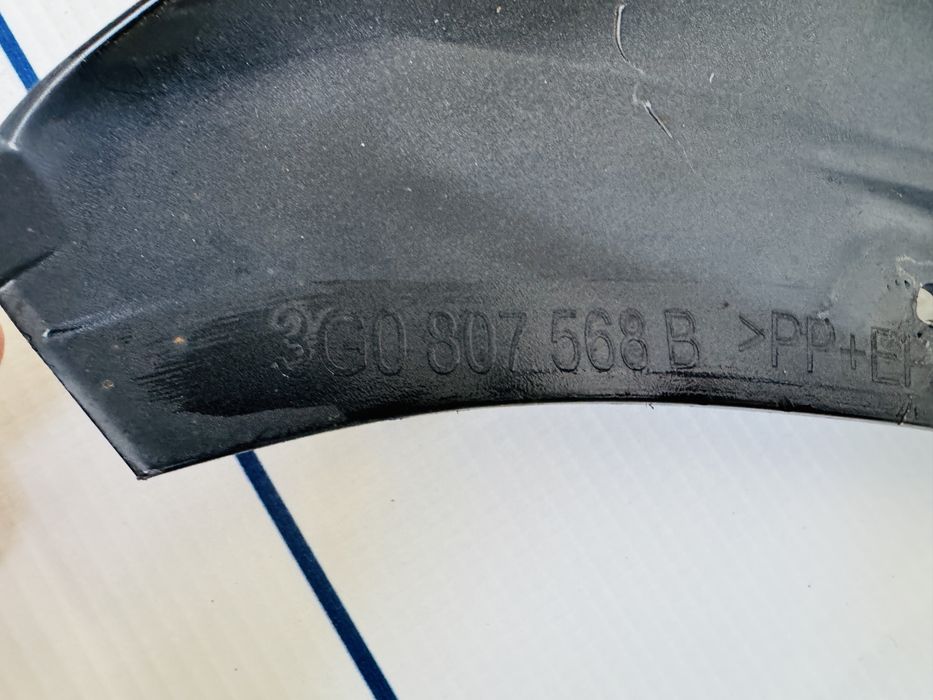 Spoiler bara spate R Line VW Passat B8 sedan dupa 2019 cod 3G0807568B