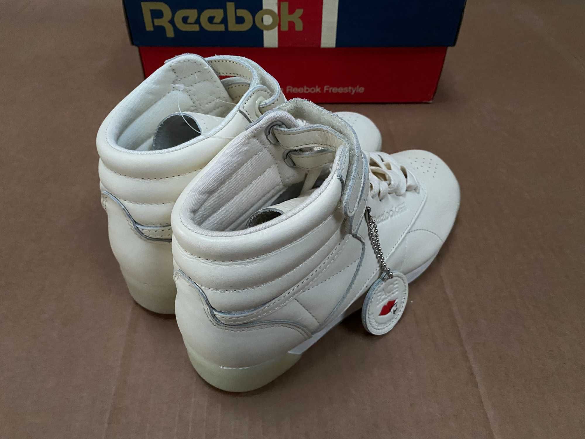 Reebok Freestyle Hi Face Stockholm (Factura/Garantie)