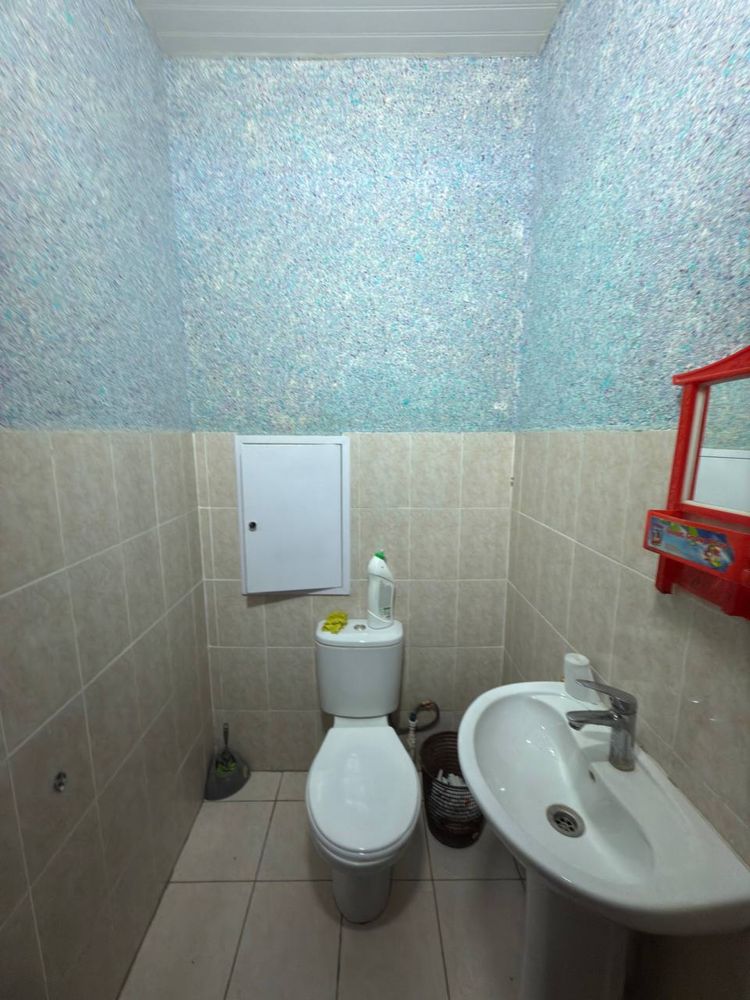 Срочно продаётся 3 ком квартира.Сергели. 10 худуд.