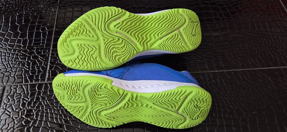 Маратонки Puma номер 38